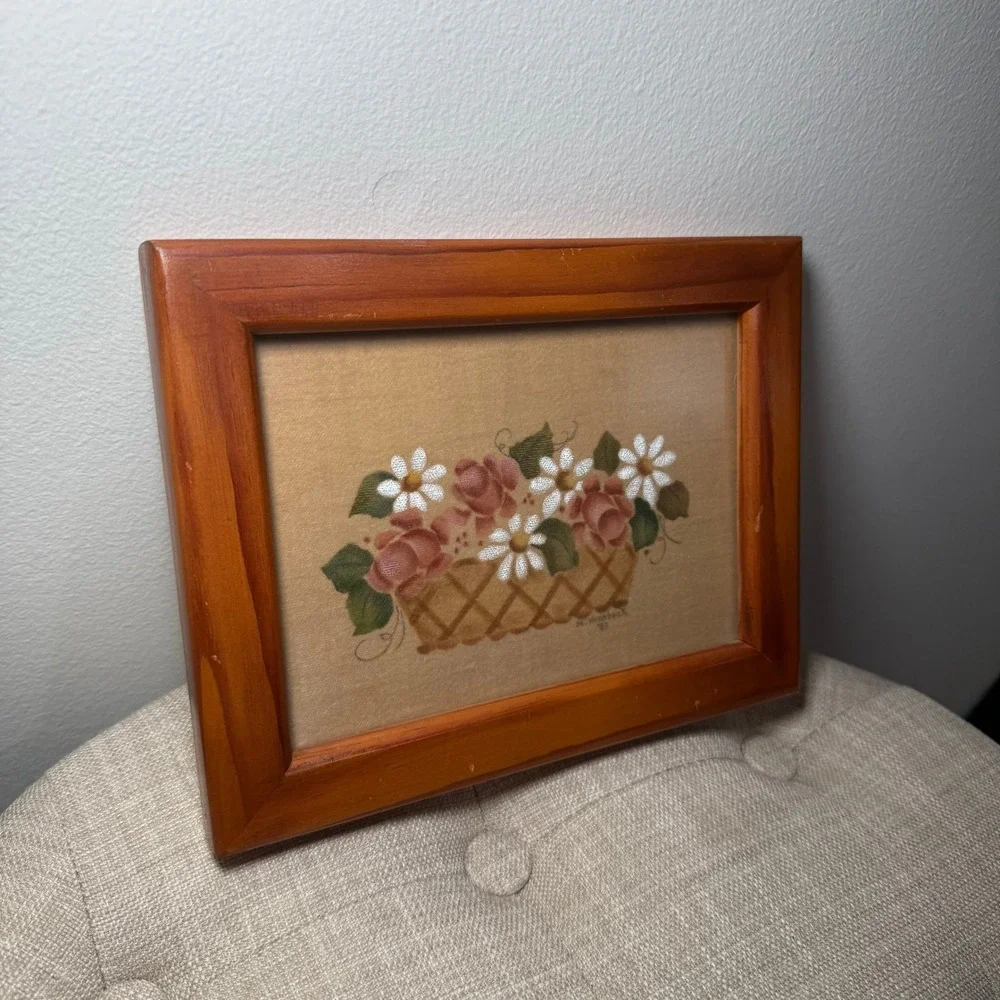 N/A charming vintage